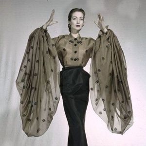 🐺 𝚂𝙸𝙻𝚅𝙴𝚁 𝚊𝚗𝚍 𝙶𝚁𝙰𝚈